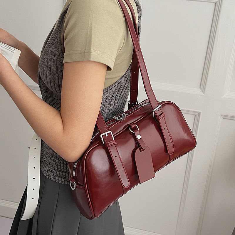 Women Bags For Airport - Женская сумка-бостон из искусственной кожи с