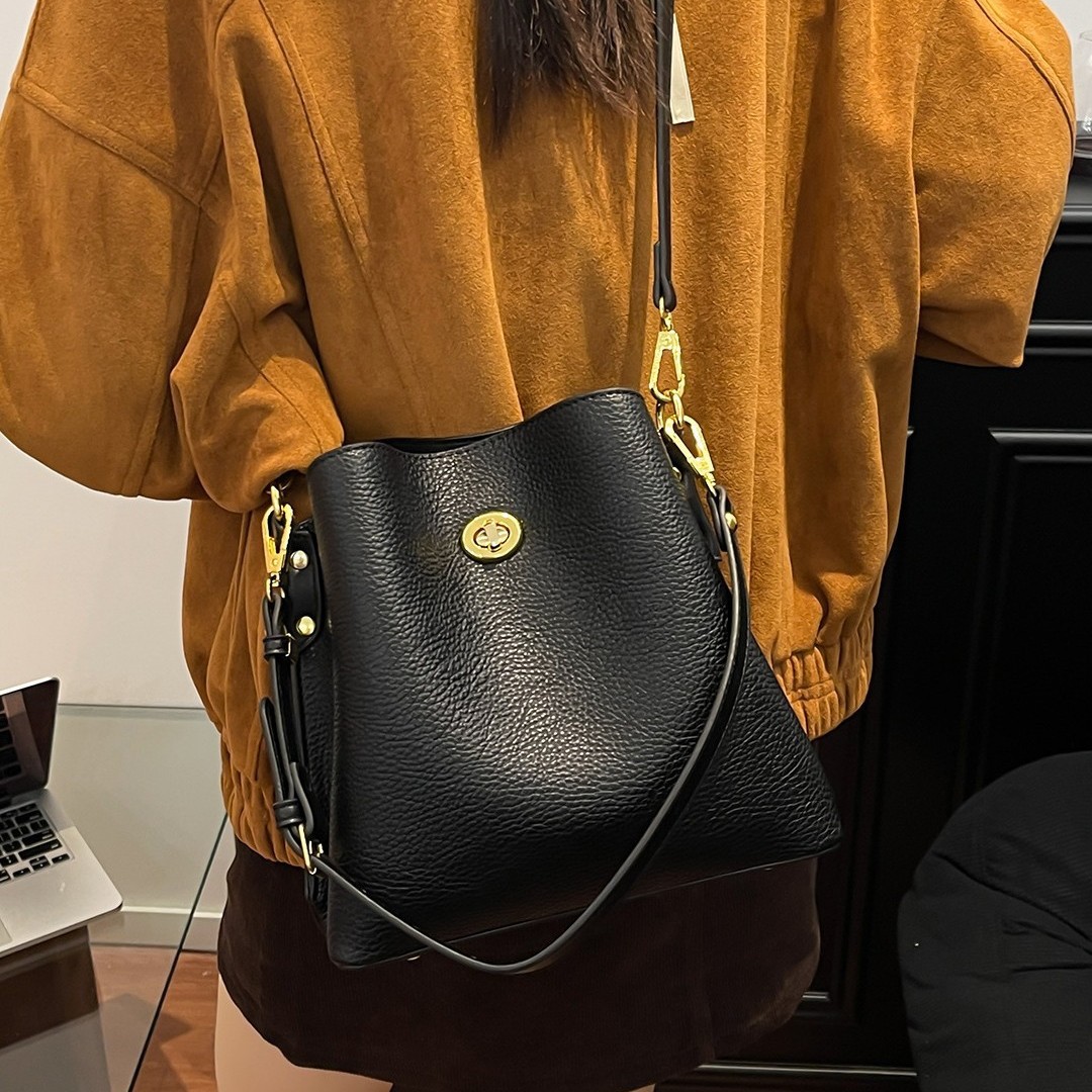 Модные женские сумки из искусс – обзор и цена Women Bags For Airport